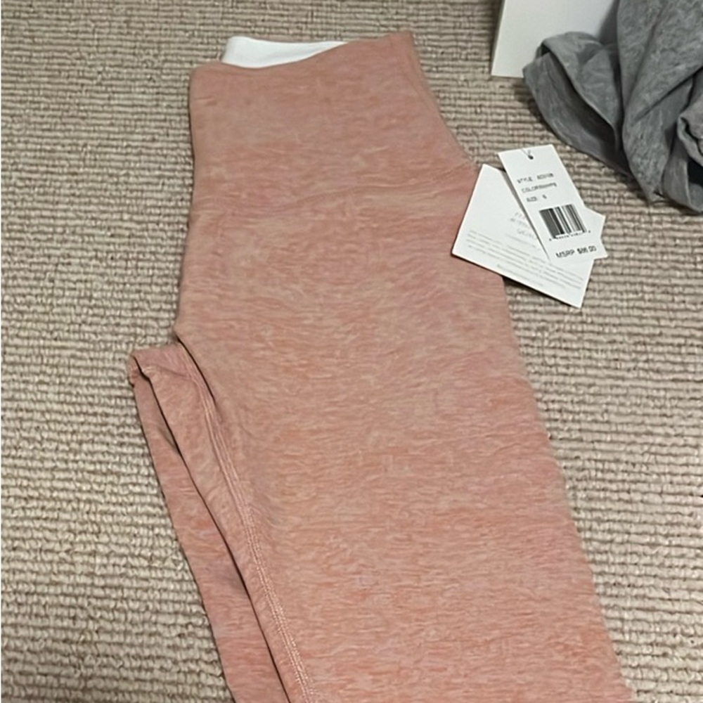 Beyond yoga -Spacedye Walk And Talk High Waisted Capri Leggings- BNWT